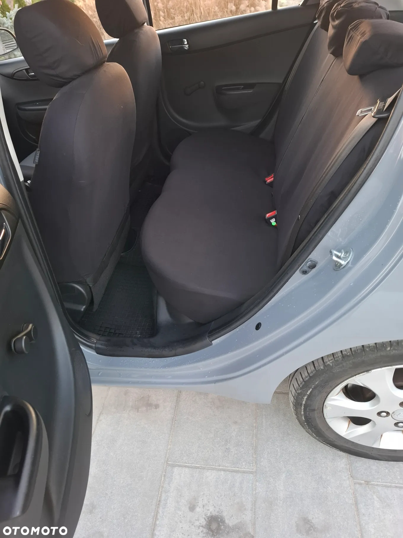 Hyundai i20 1.25 Classic + - 7