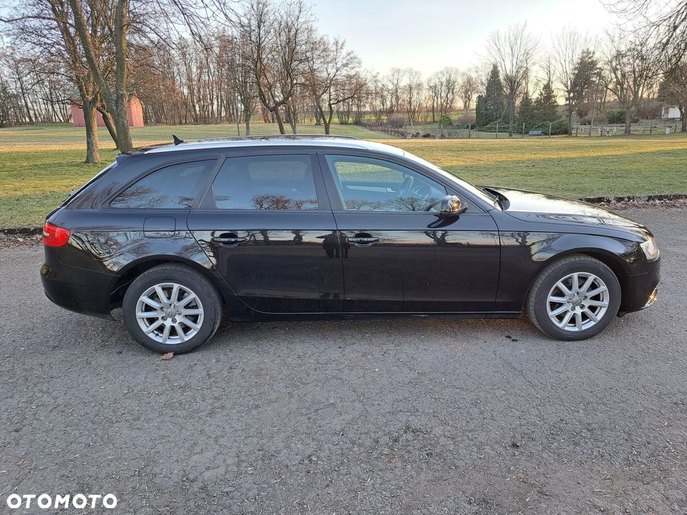 Audi A4 Avant 2.0 TDI DPF clean diesel multitronic Ambiente - 3
