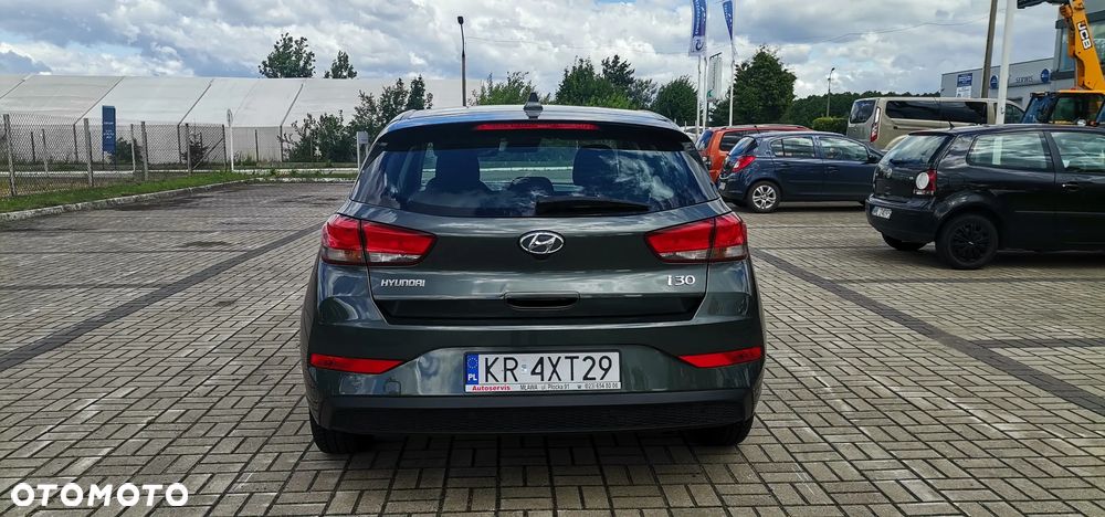 Hyundai i30 1.5 DPI Modern - 5