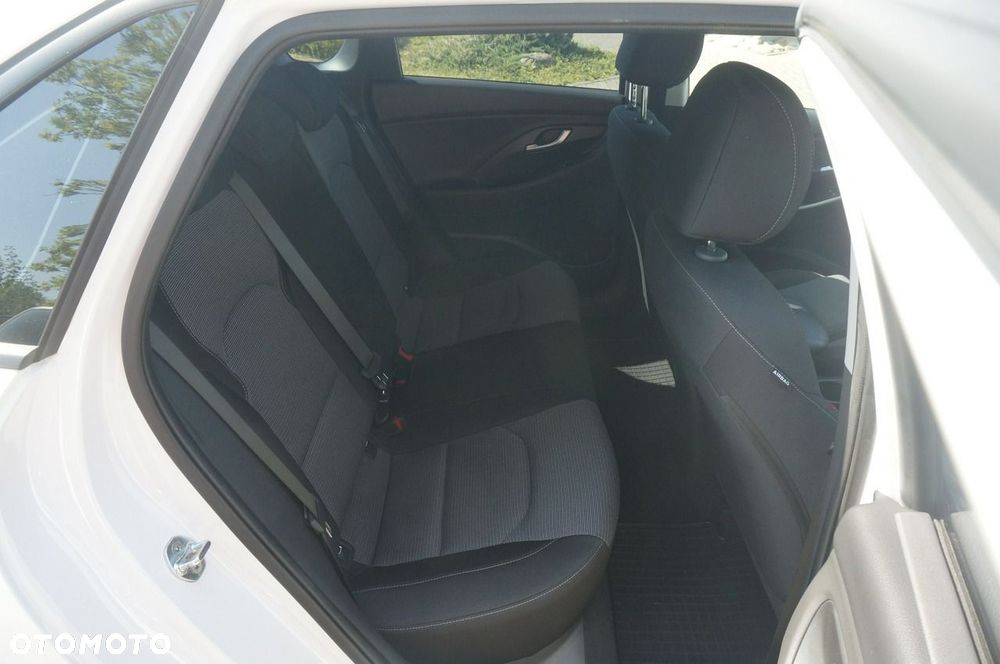 Hyundai i30 1.0 T-GDI Modern - 31