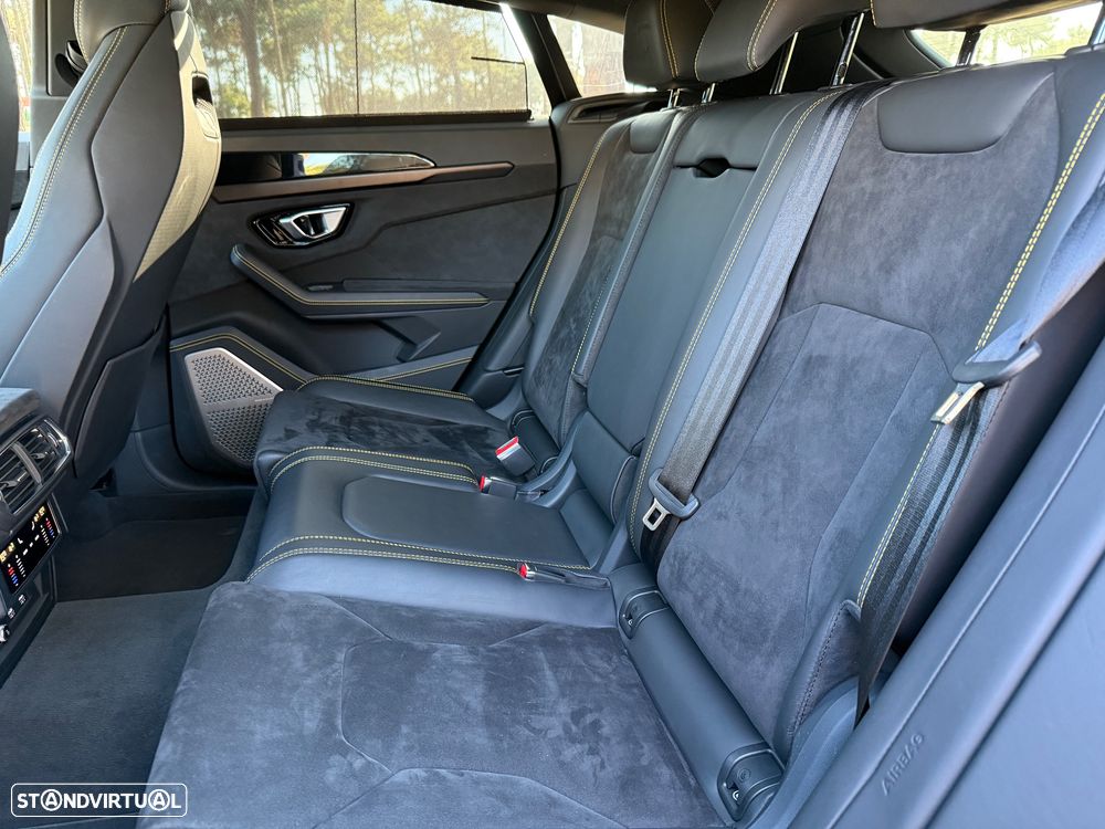 Lamborghini Urus 4.0 V8 - 24