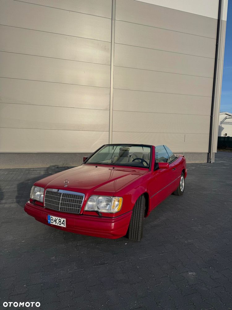 Mercedes-Benz W124 (1984-1993) - 14