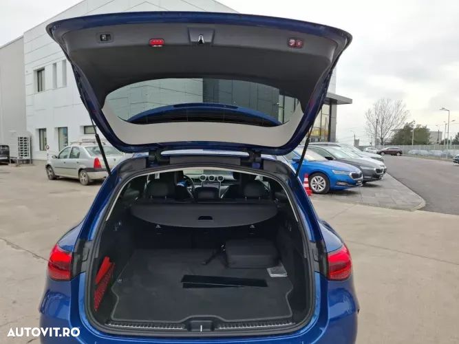 Mercedes-Benz GLC 300 de 4MATIC - 16