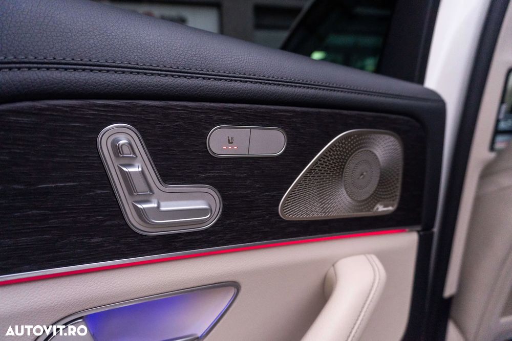 Mercedes-Benz GLS - 29