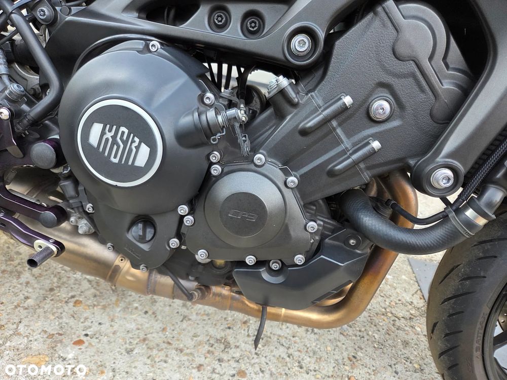 Yamaha XSR - 18