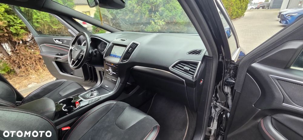 Ford S-Max 2.0 EcoBlue ST-Line - 39