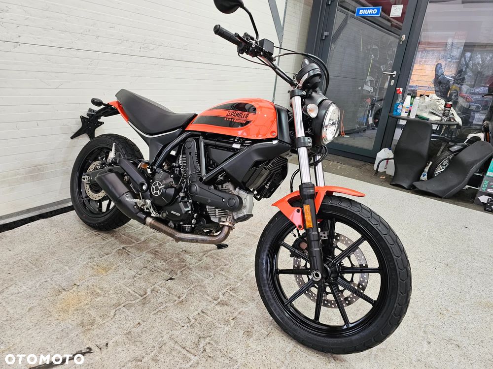 Ducati Scrambler - 14