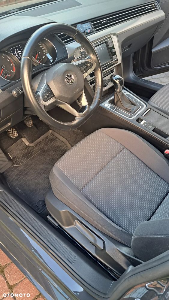Volkswagen Passat 1.5 TSI EVO Business - 19