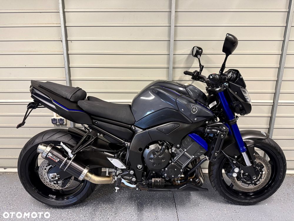 Yamaha FZ8 - 2