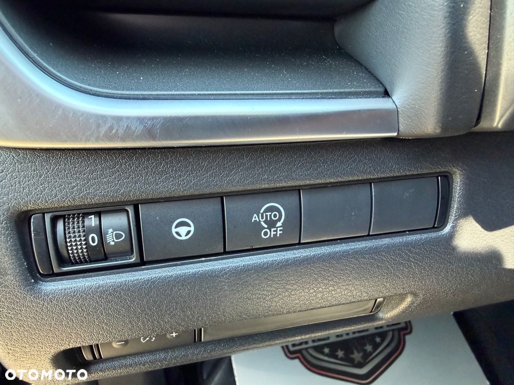 Nissan Qashqai - 32