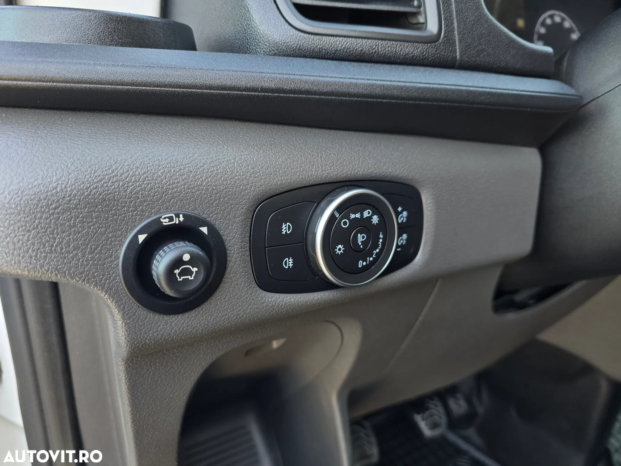 Ford New Transit L4H3 - 35