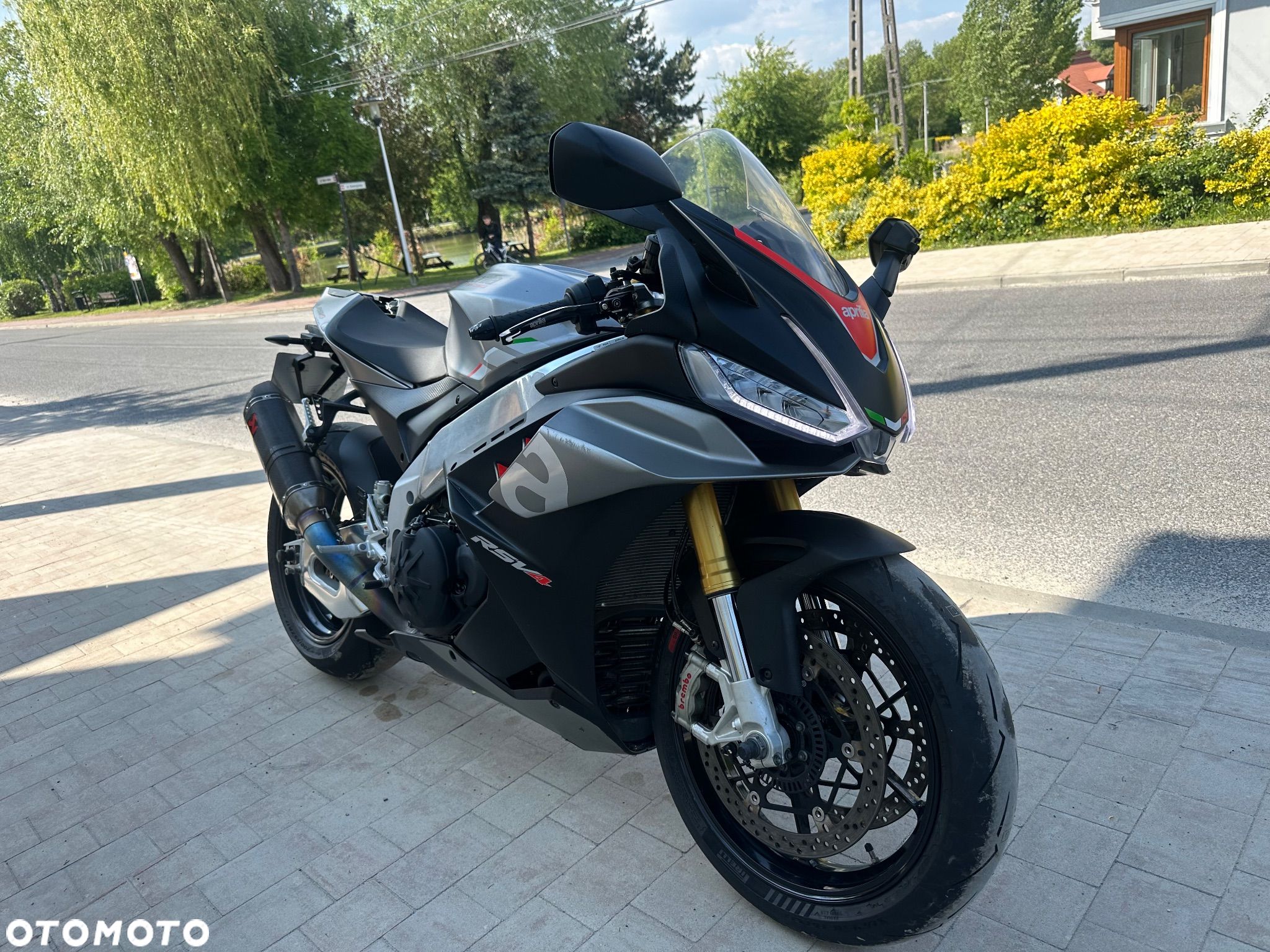 Aprilia RSV - 1