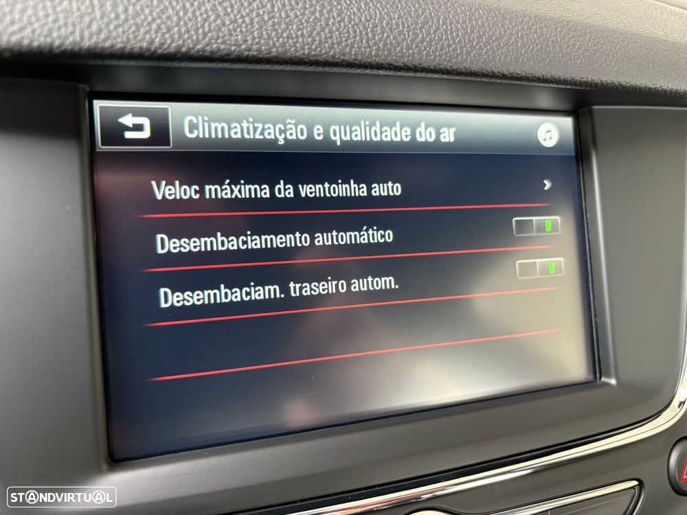 Opel Astra Sports Tourer 1.2 T GS Line S/S - 26