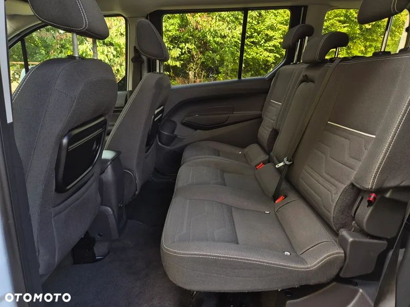 Ford Tourneo Connect Grand - 10