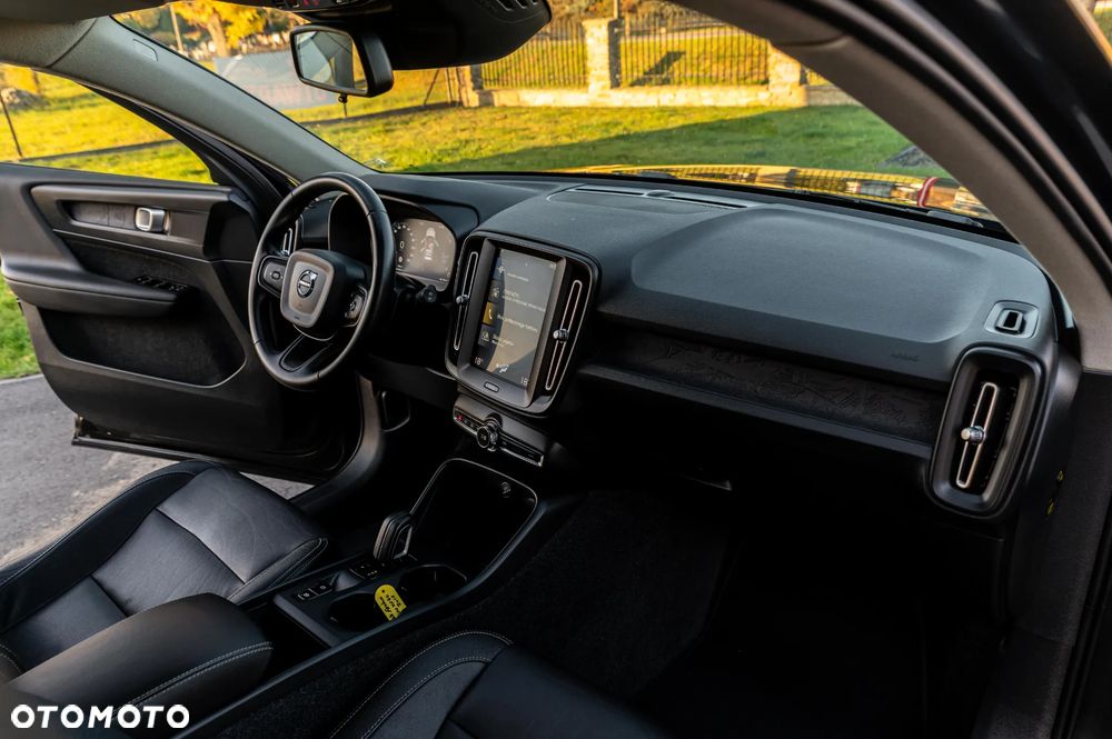Volvo XC 40 D3 Momentum - 26