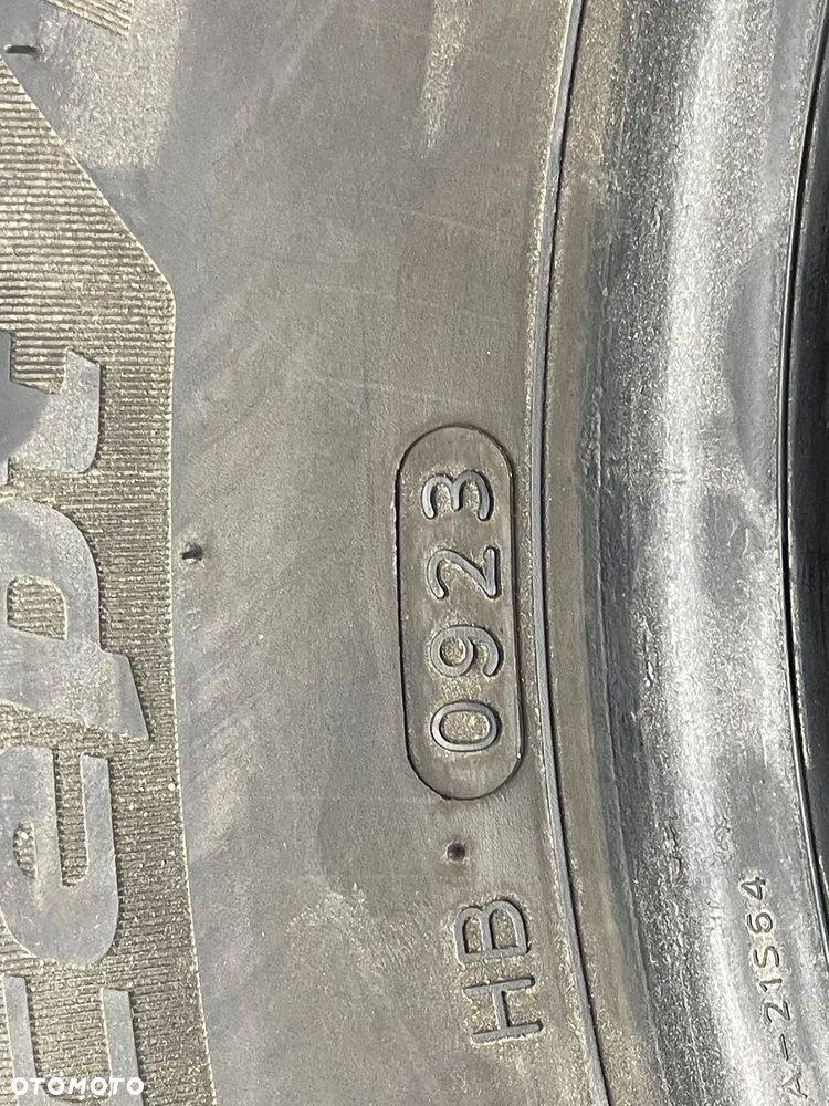 OPONY ZIMOWE 2 SZT 195/65R15 2017R HANKOOK WINTER ICEPT RS3 5.0MM - 7