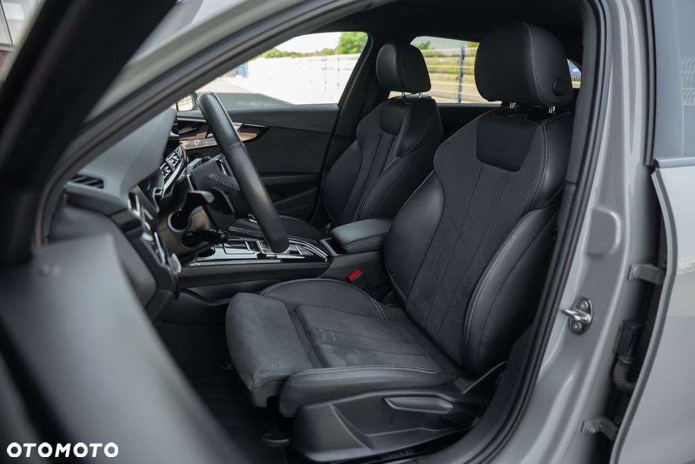 Audi A4 Avant 40 TFSI quattro S tronic S line - 25