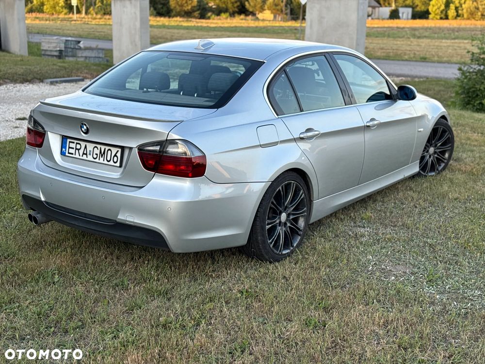 BMW Seria 3 325xi - 1