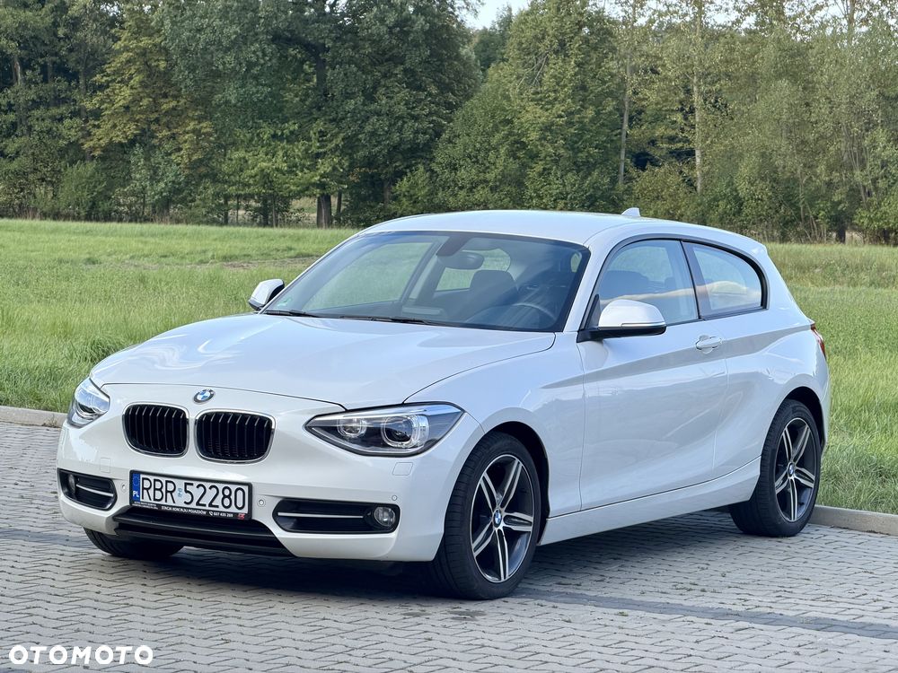 BMW Seria 1 116i Sport Line - 2