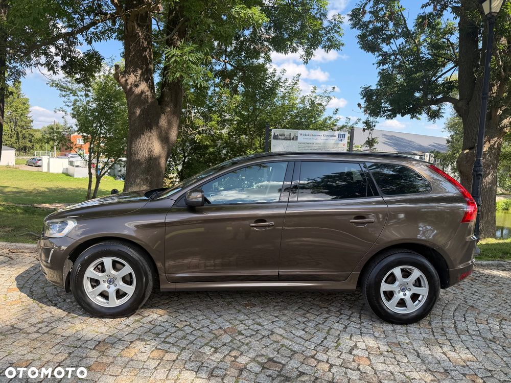 Volvo XC 60 D3 Geartronic Momentum - 9