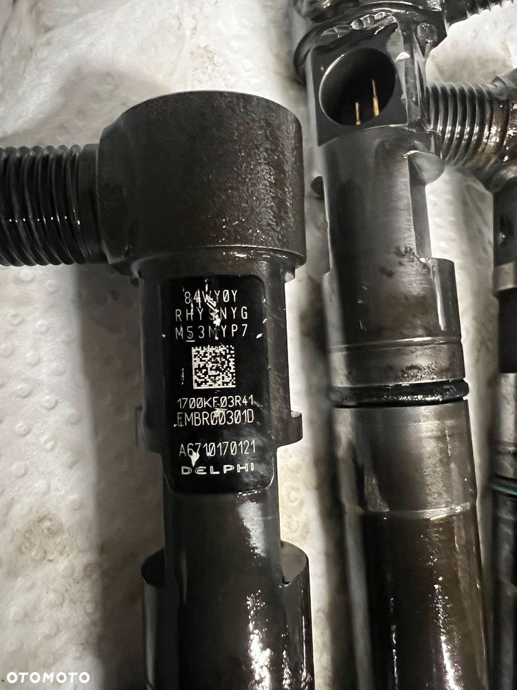 Wtryskiwacze paliwa ssangyong actyon sport 2012r 2.0E-XDI - 2