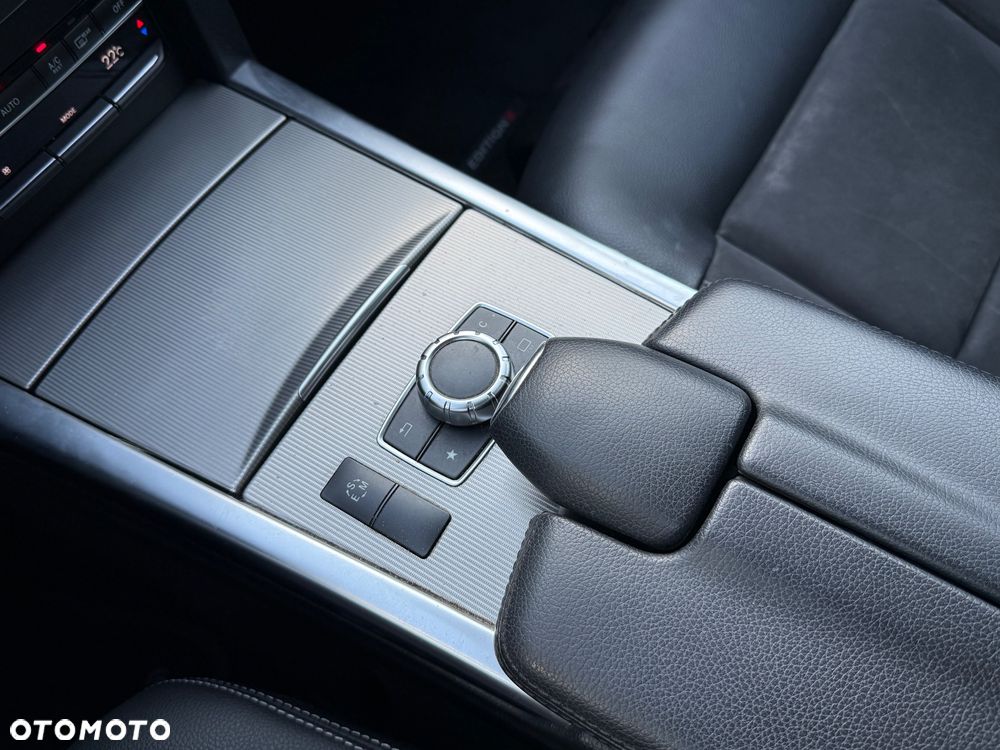 Mercedes-Benz Klasa E 220 BlueTEC 4Matic 7G-TRONIC Edition - 28