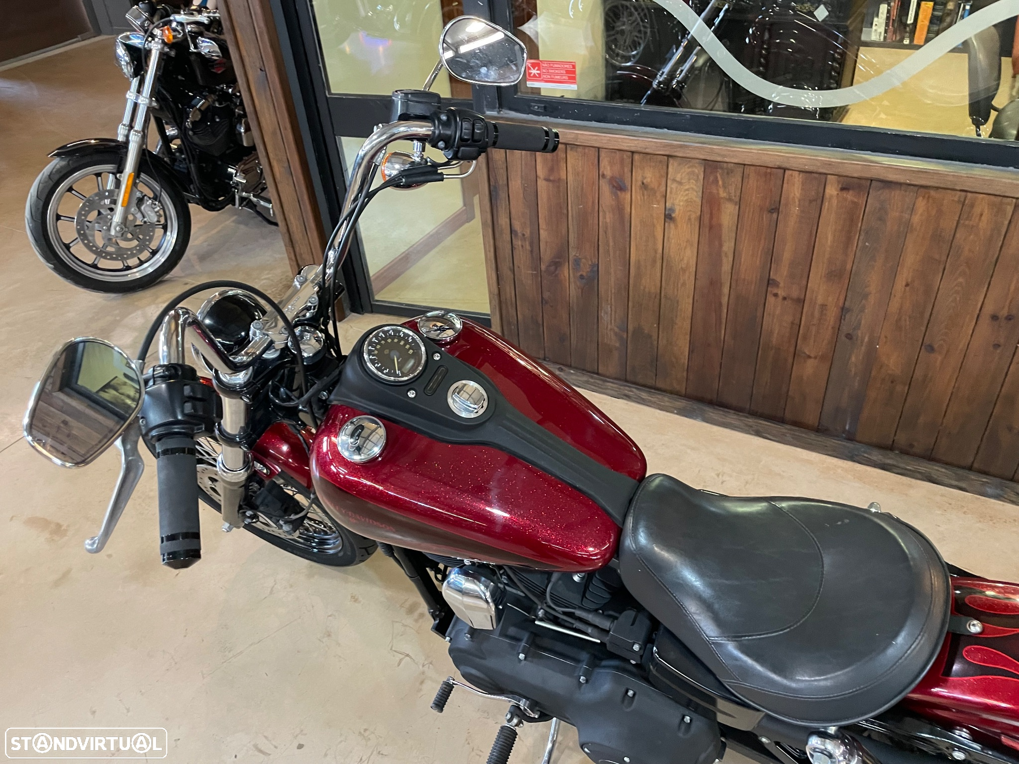 Harley-Davidson FX Dyna Street Bob - 18