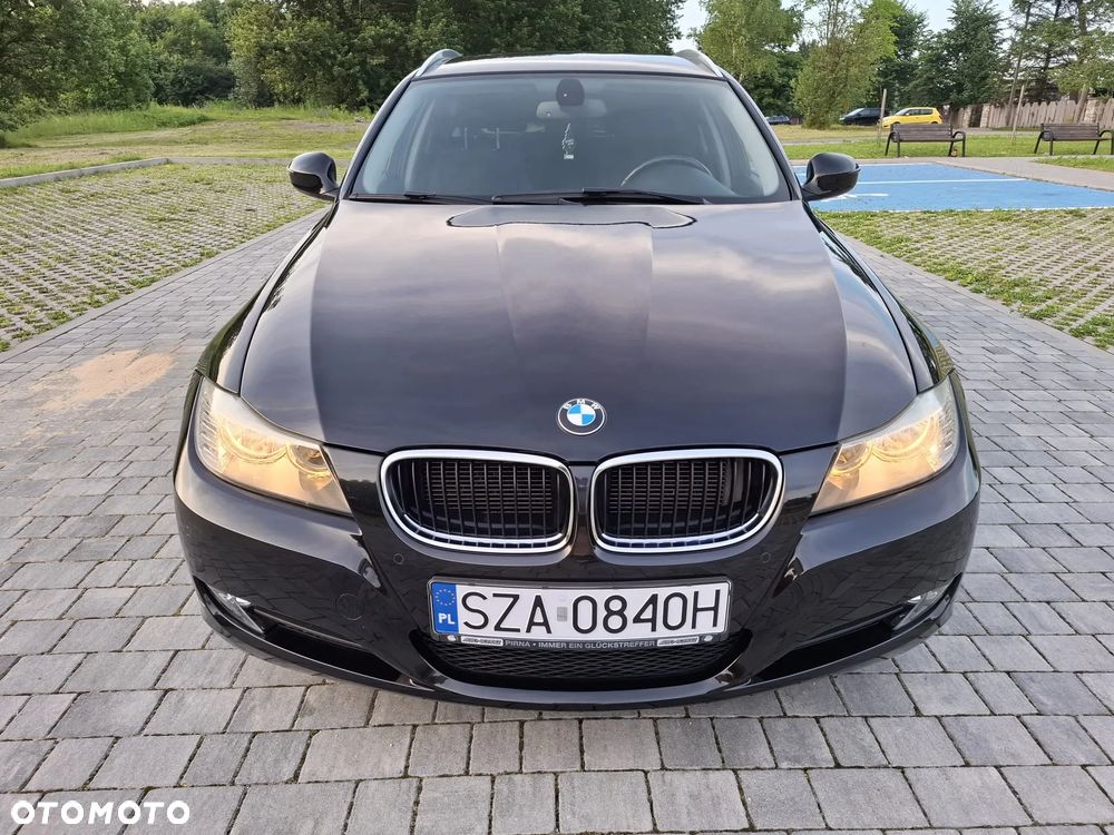 BMW Seria 3 318i - 2