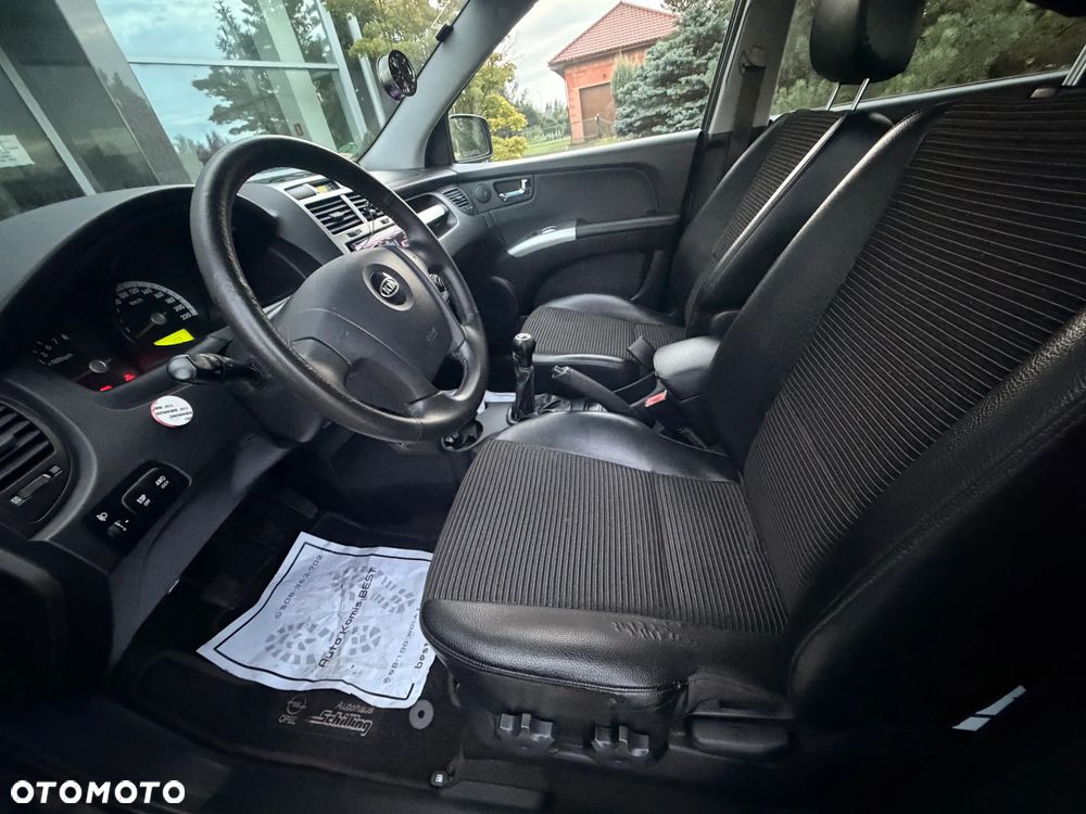 Kia Sportage 2.0 Expedition + - 20