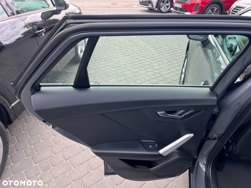 Audi Q2 30 TDI - 17