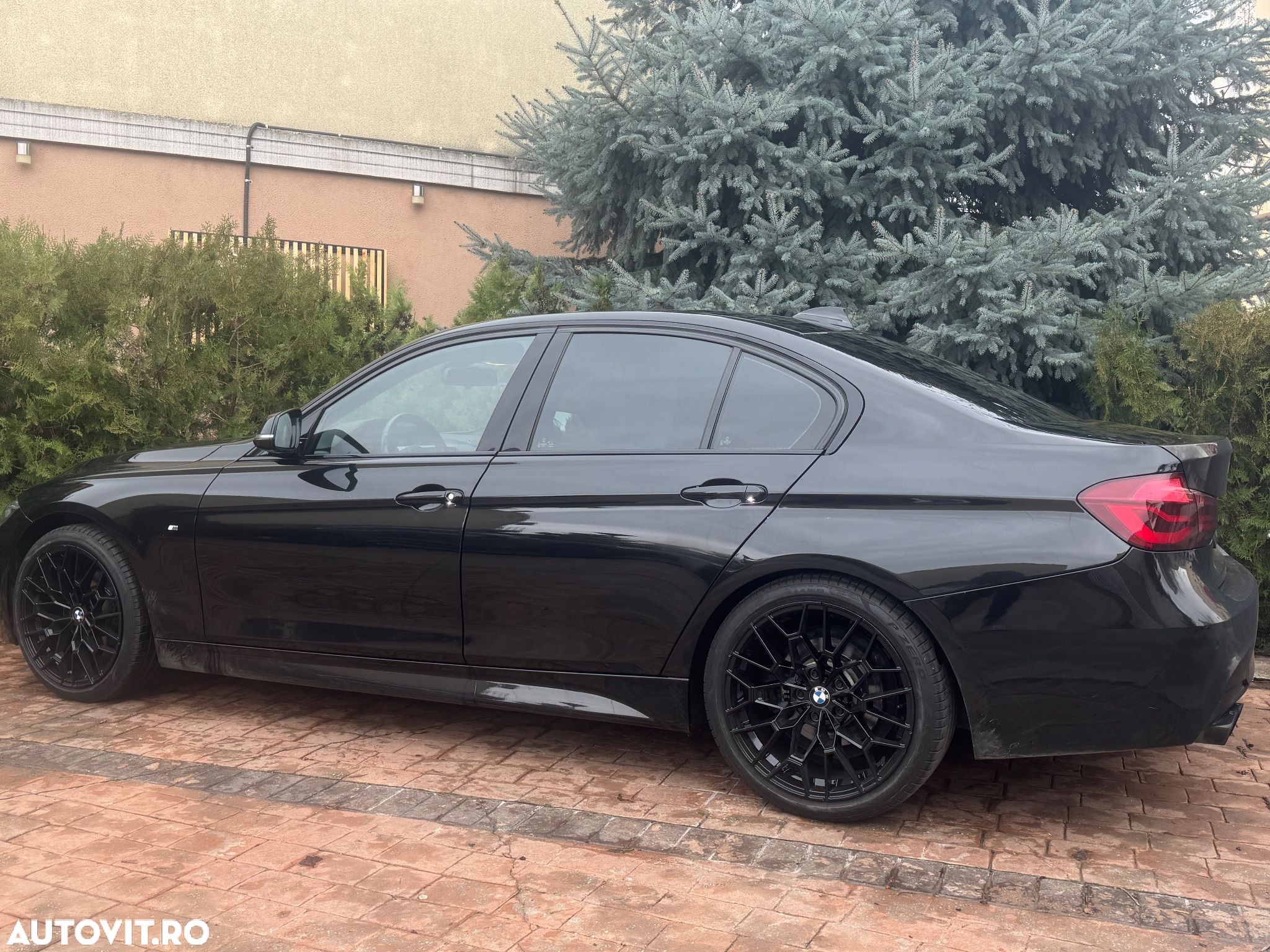 BMW Seria 3 318d GT Aut. M Sport - 1