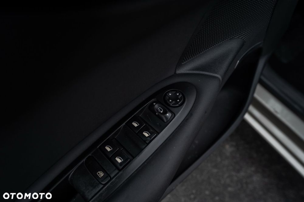 Citroën C4 1.6 HDi Seduction - 10