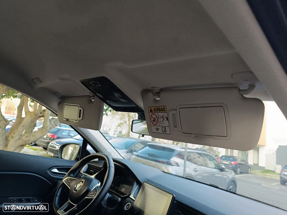 Renault Captur 1.6 E-Tech Full Hybrid Evolution - 28