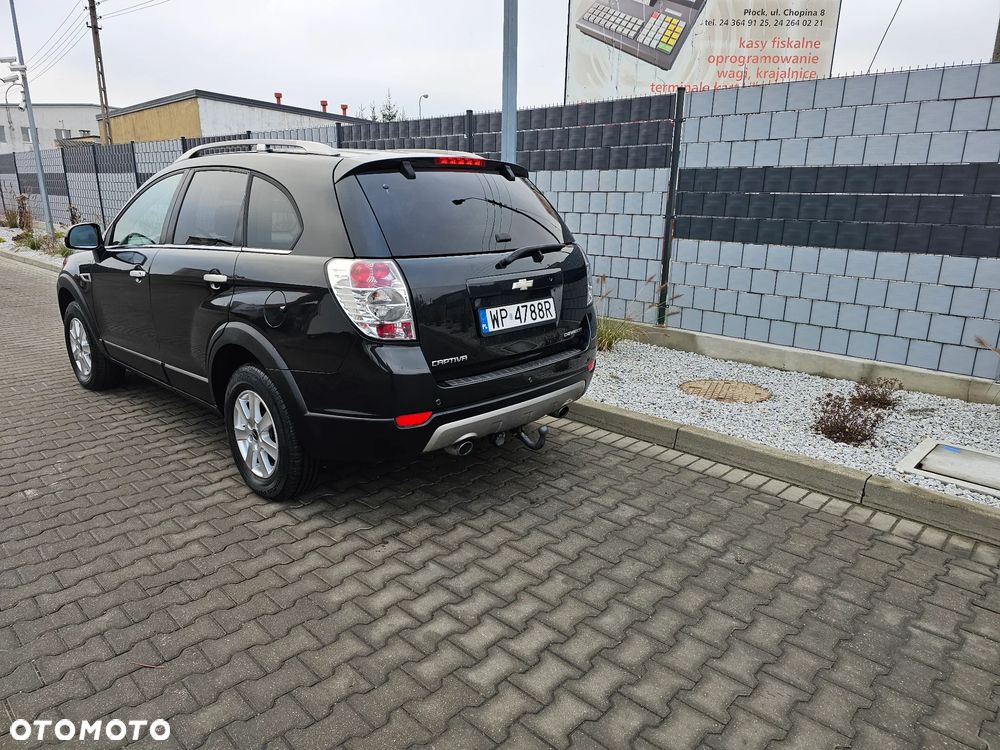 Chevrolet Captiva 2.2 D LT+ - 6