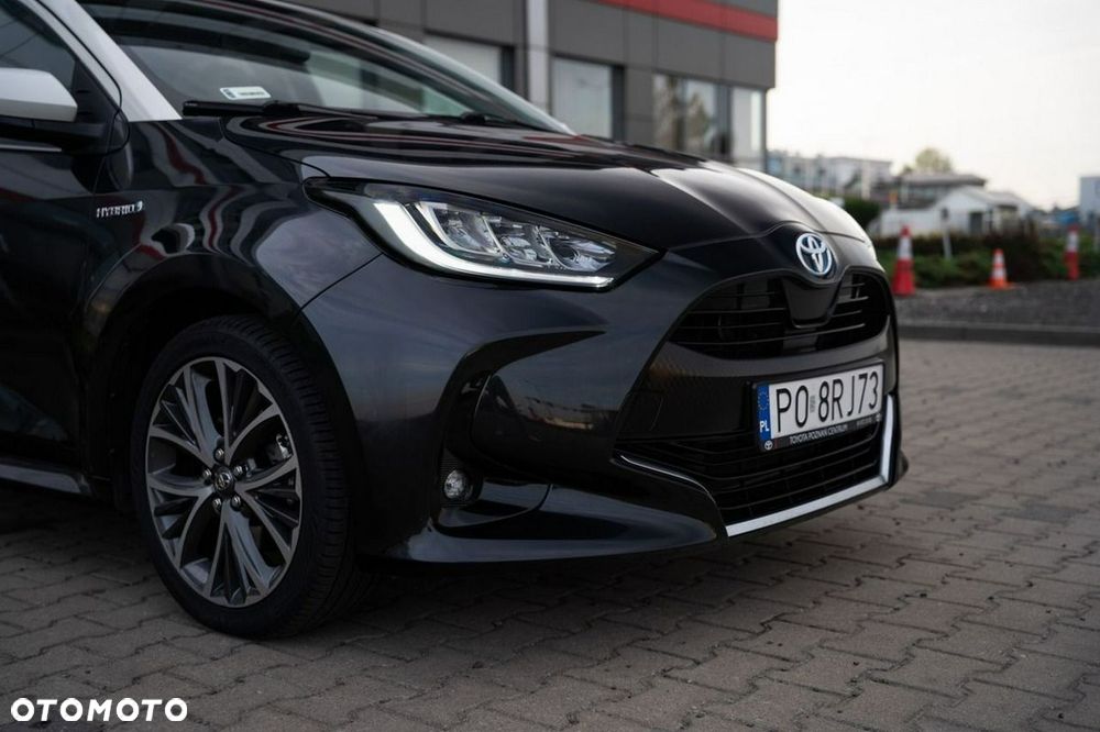 Toyota Yaris Hybrid 1.5 Selection Elegant - 14