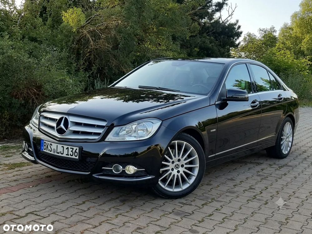 Mercedes-Benz Klasa C 180 CGI Automatik BlueEFFICIENCY - 1