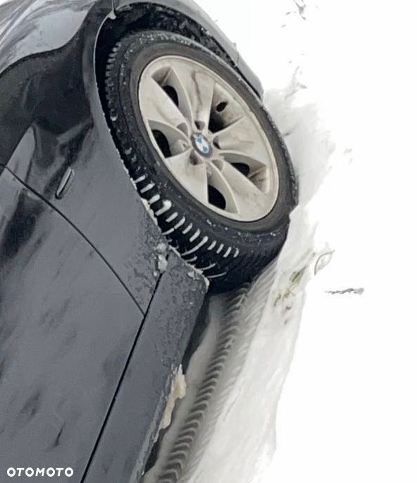 BMW Seria 3 318i - 18