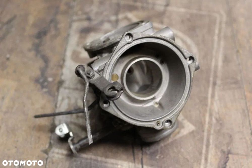 Gaźnik pływak KEIHIN Dawca Części Honda Magna - 3