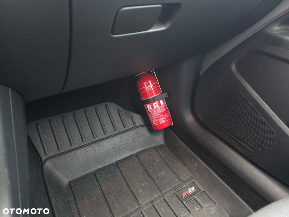 Volkswagen up! move - 14