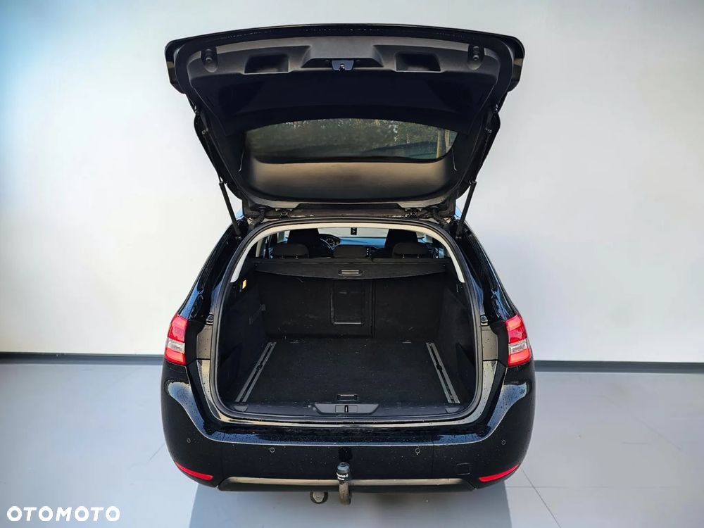 Peugeot 308 BlueHDi 120 Stop & Start Business-Line - 27