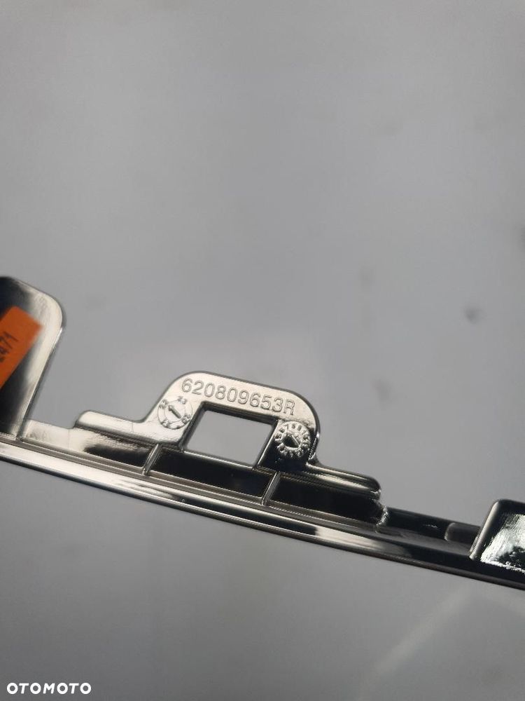 LISTWA CHROM ATRAPA RENAULT CLIO IV RS 620809653R - 2