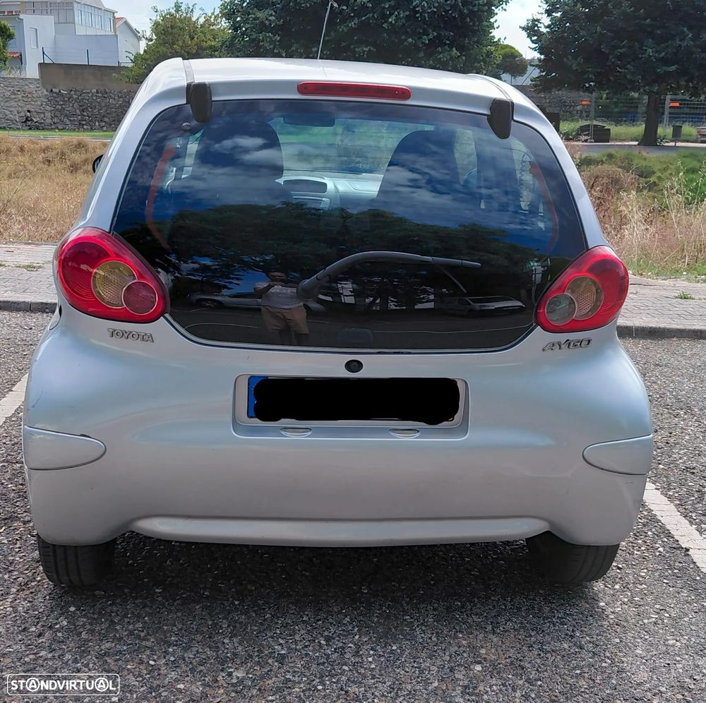 Toyota Aygo 1.0 + AC - 4