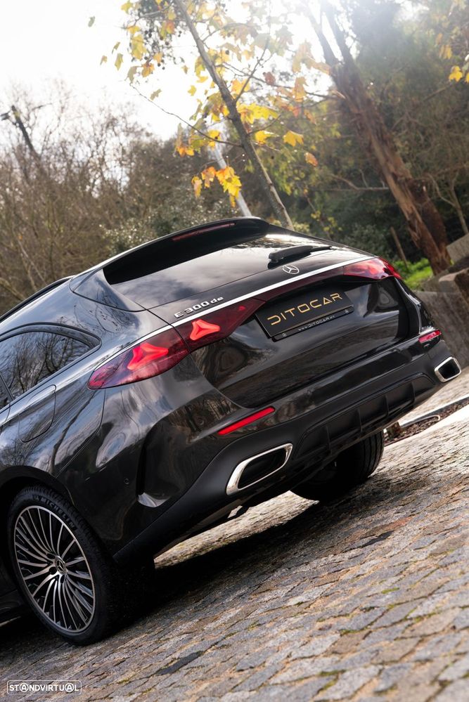 Mercedes-Benz E 300 - 16