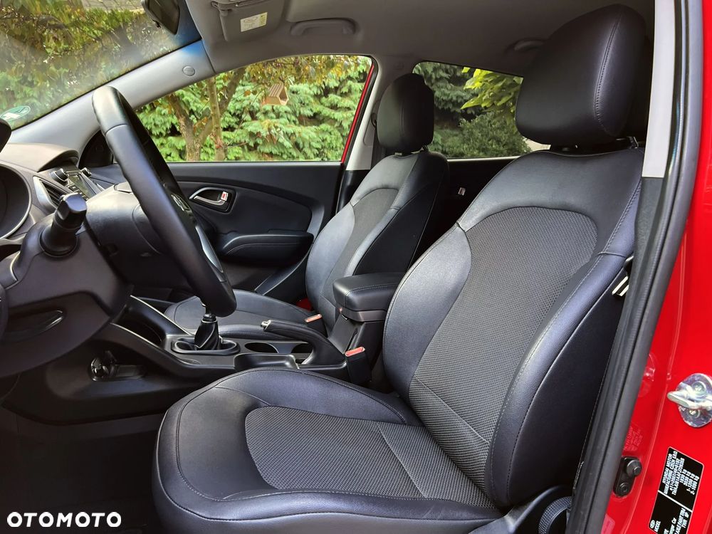Hyundai ix35 1.6 2WD Fifa World Cup Edition - 22