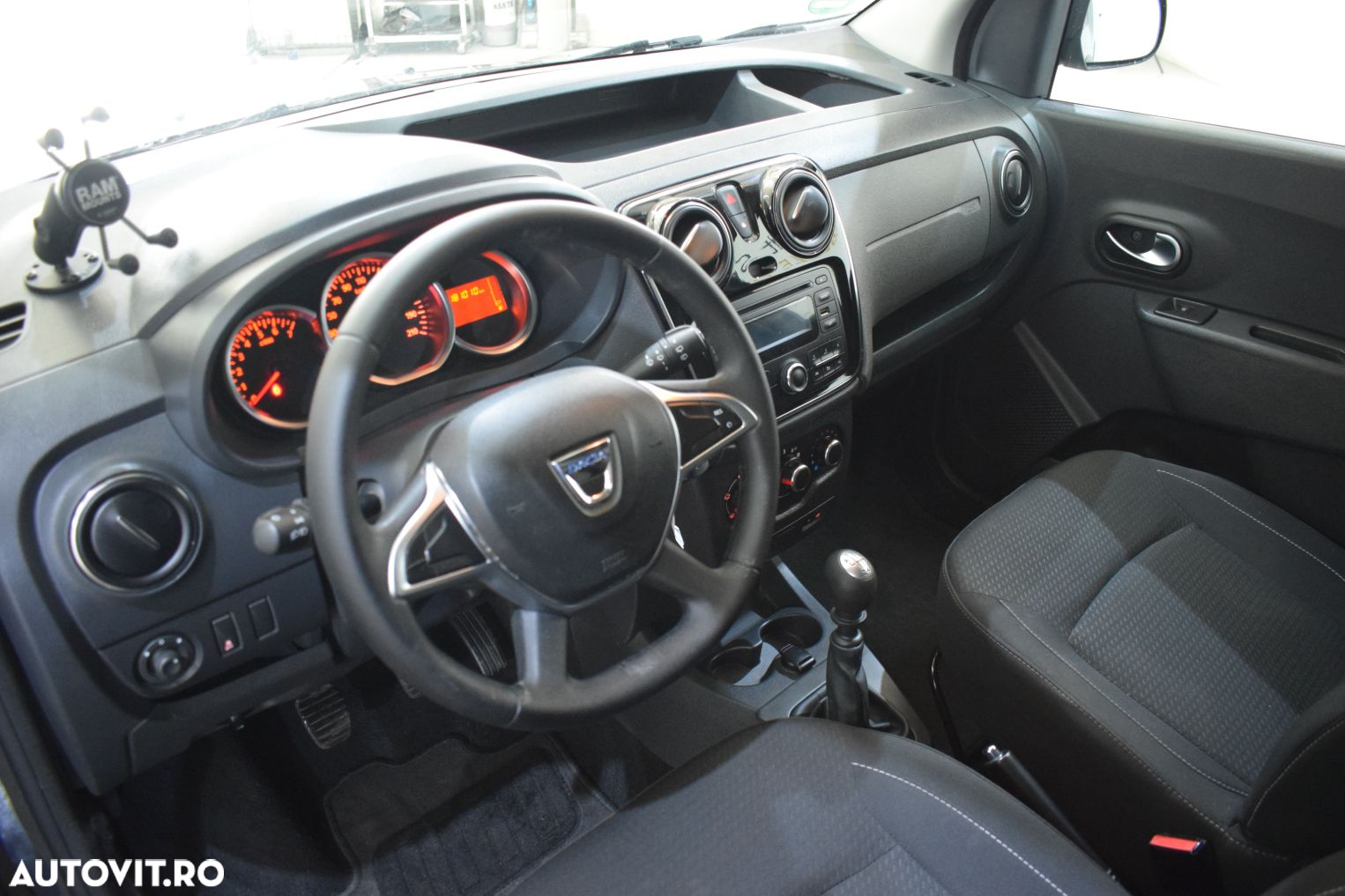 Dacia Dokker Blue dCi 95 Comfort - 6