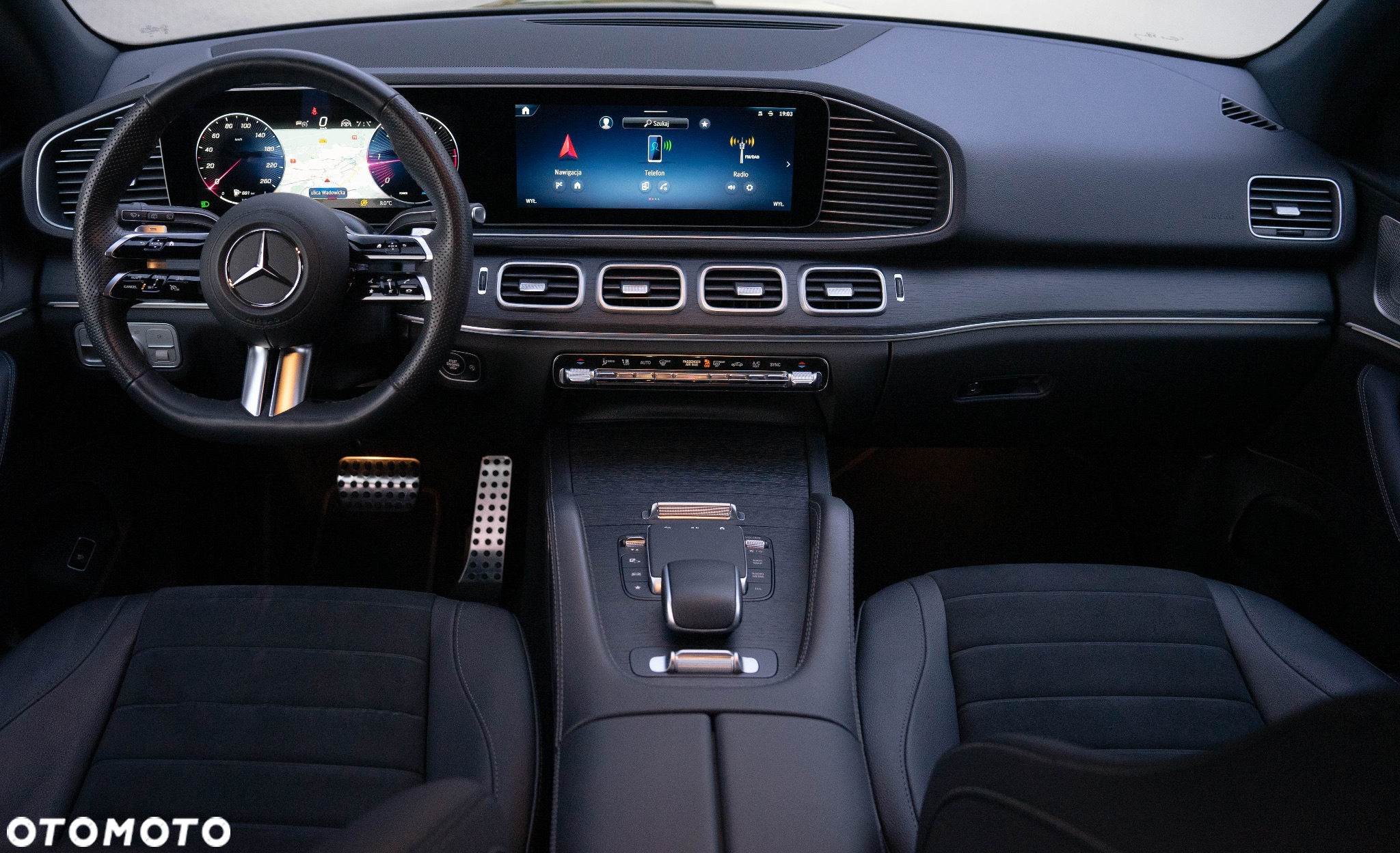 Mercedes-Benz GLE 300 d 4-Matic - 13