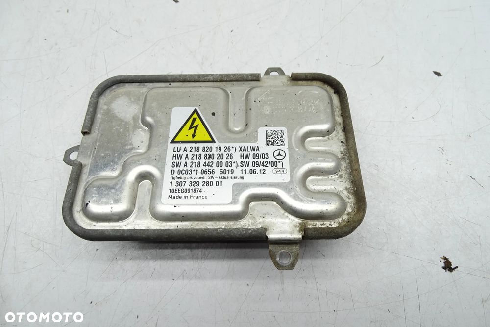 Mercedes CLS W218 Przetwornica Modul lampy A2188201926 - 1