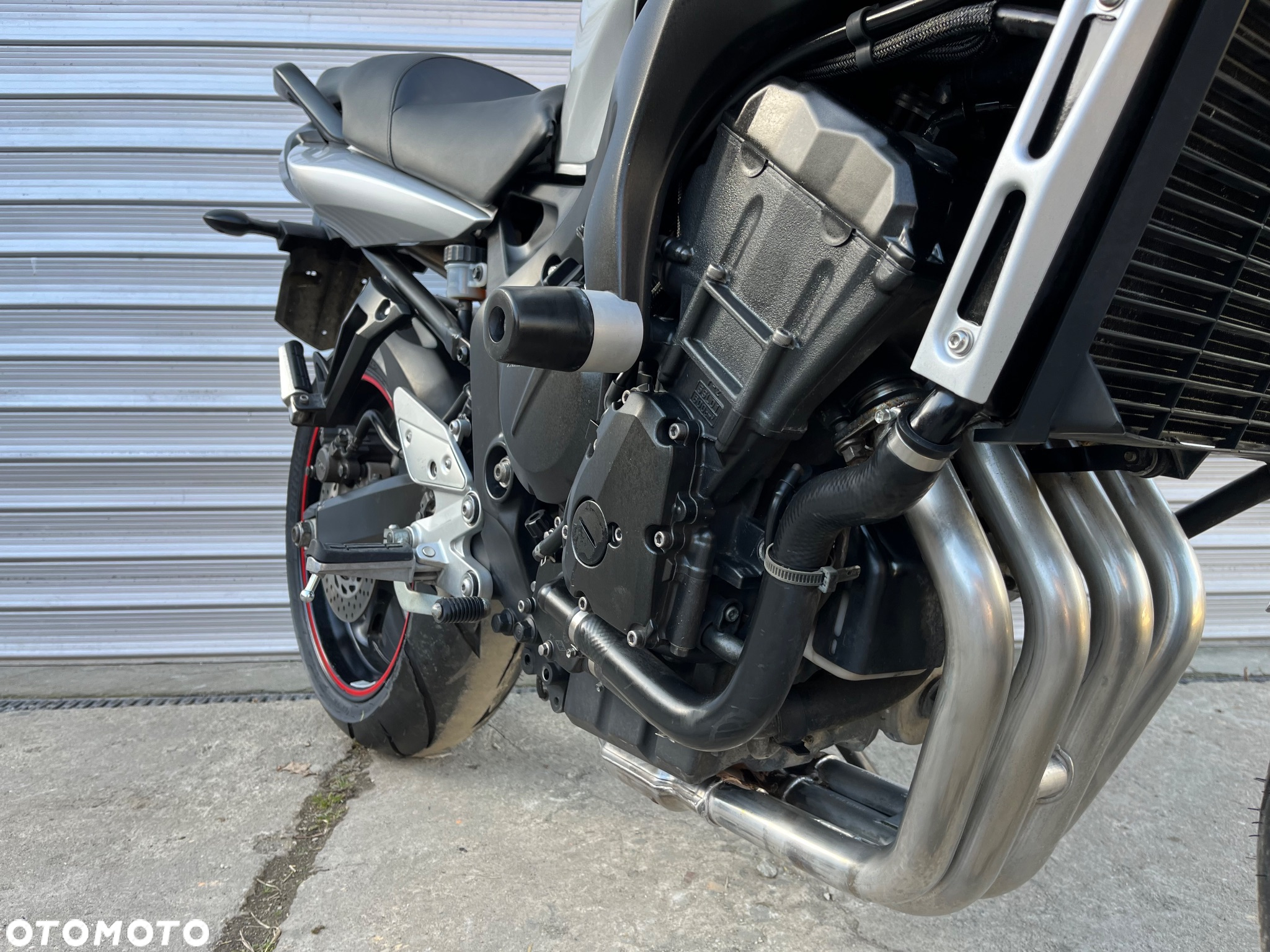Yamaha FZ6 - 28