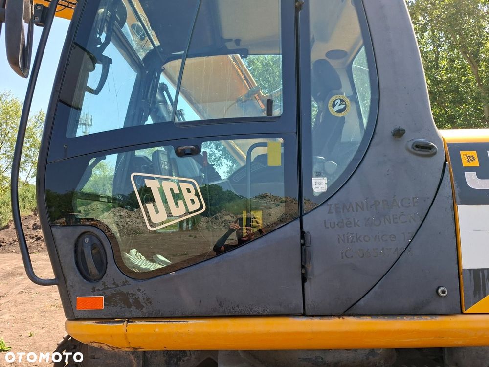 JCB Js 210 Lc - 33