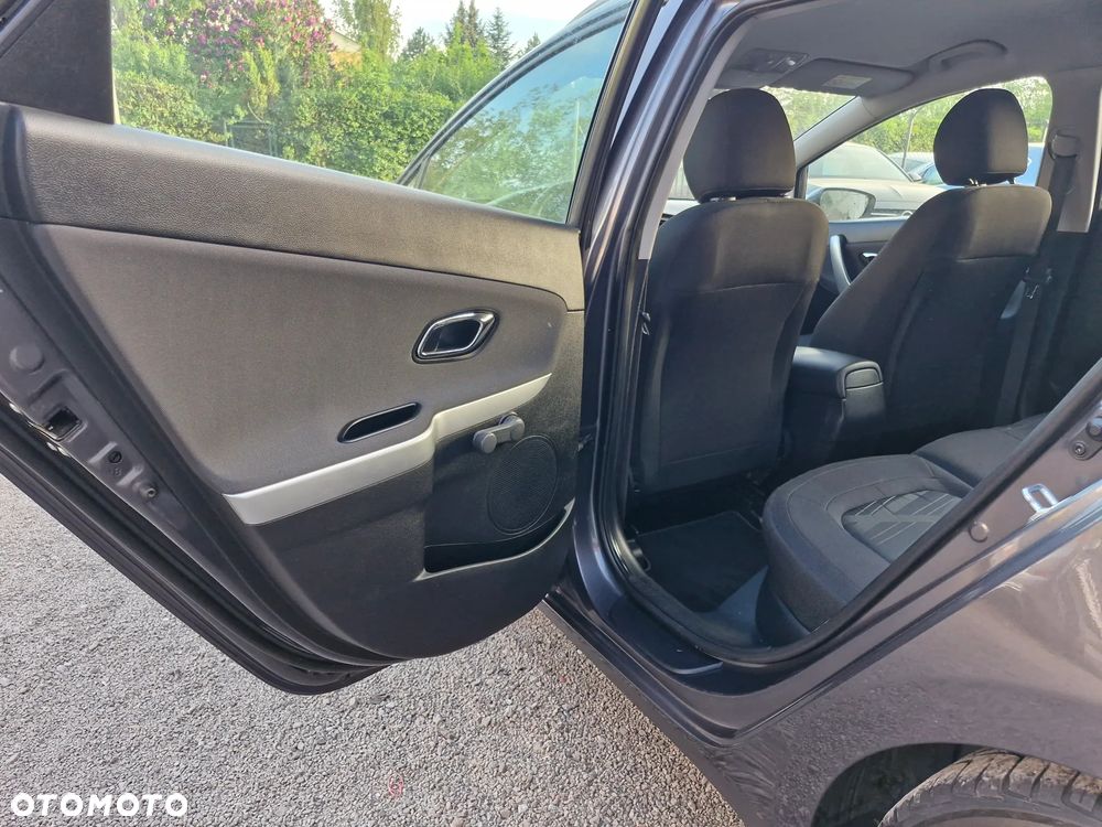 Kia Ceed 1.4 M - 13